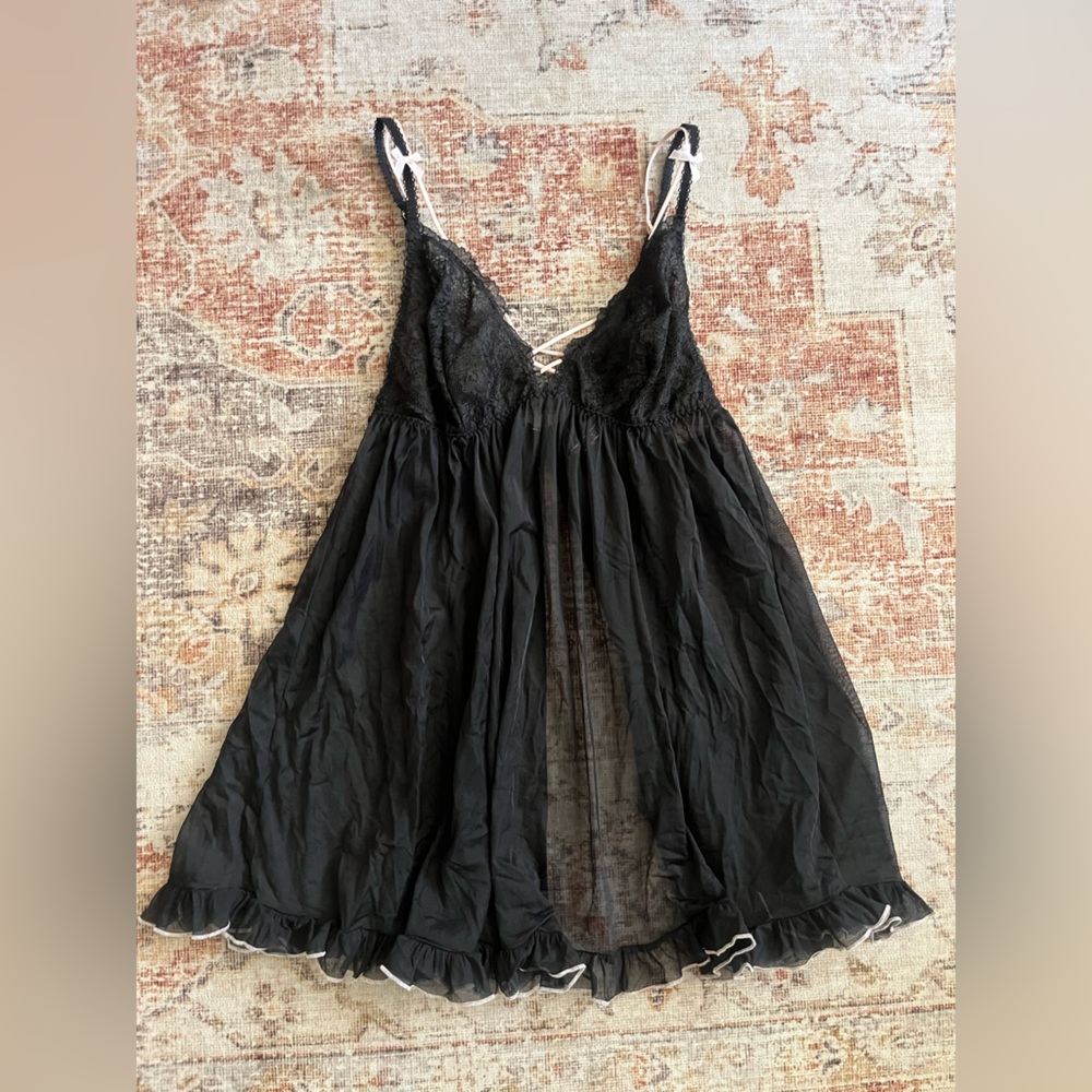 Victoria's Secret Black Lace Babydoll